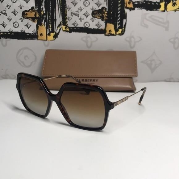 New Authentic Burberry BE4324 Isabella Sunglasses – Havana Frame / Gradient Lens - Picture 6 of 13